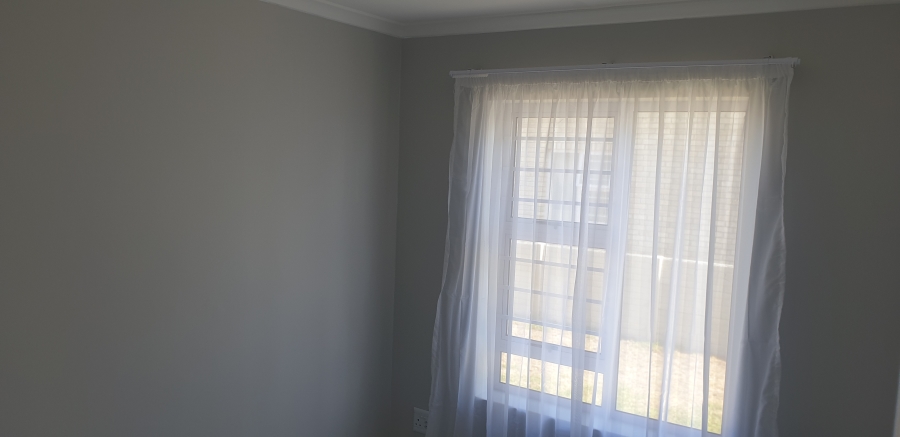 To Let 2 Bedroom Property for Rent in Fairview Eastern Cape